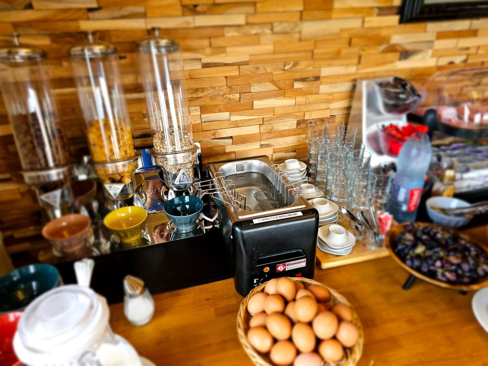Hotel Westendia And Free Parking Top Breakfast Вестэнде Экстерьер фото